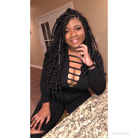 Meet your Posher, Brianna - Picture 5 of 7